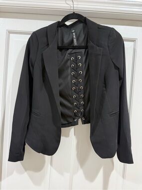 Design Lab Lord & Taylor Black Lace-Up Open Blazer